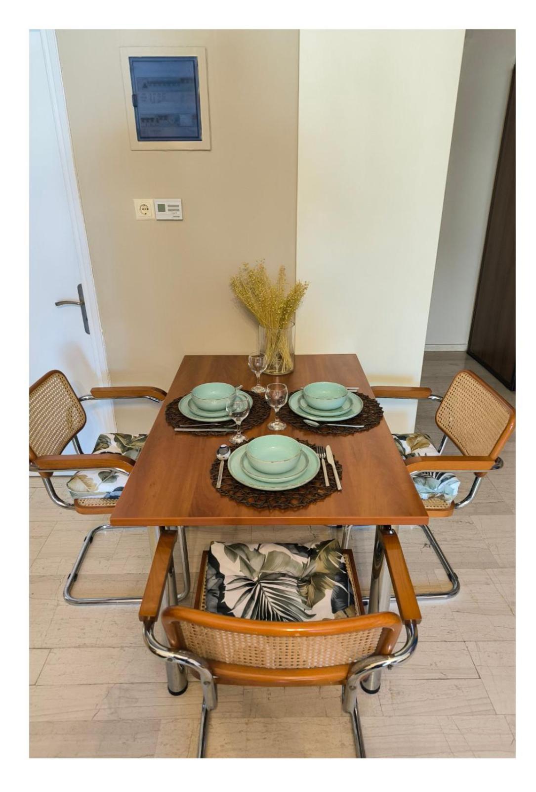 August Moon Apartment คีออส ภายนอก รูปภาพ