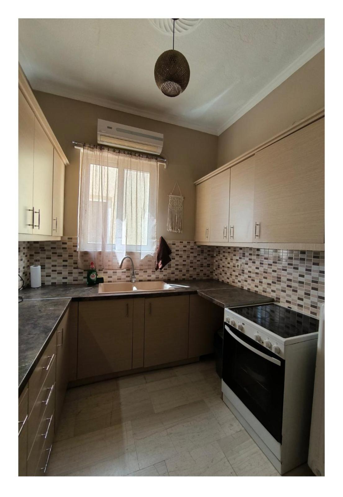 August Moon Apartment คีออส ภายนอก รูปภาพ